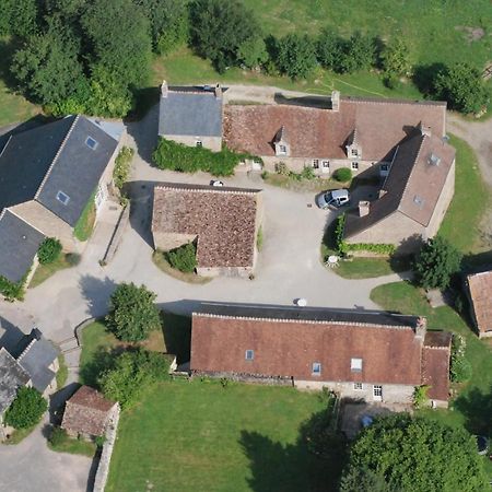 Le Gite D'Etienne Joue-du-Bois Exteriér fotografie