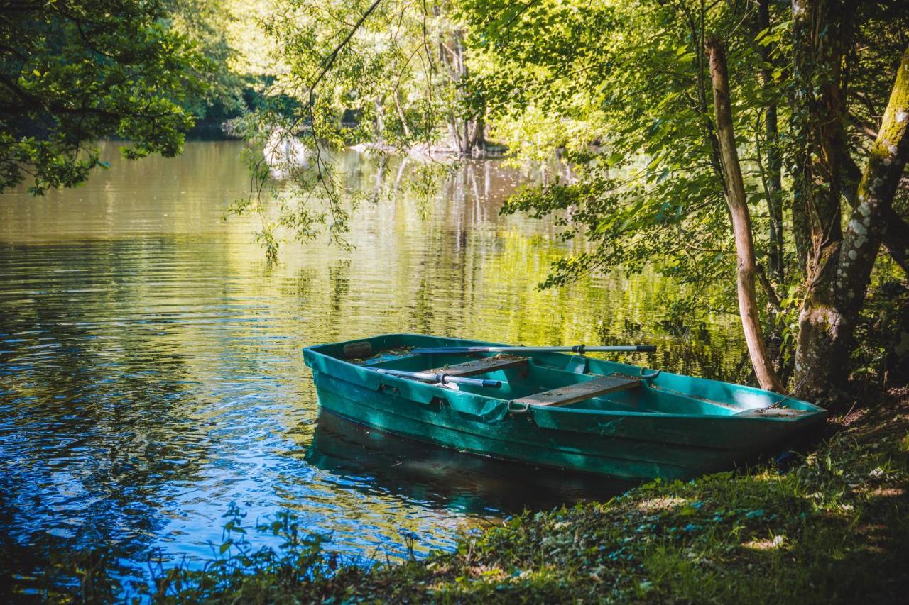 Le Gite D'Etienne Joue-du-Bois Exteriér fotografie